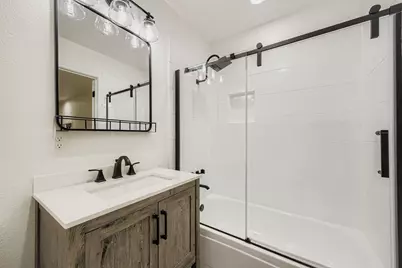 900 Pioneer Circle E, Argyle, TX 76226 - Photo 25