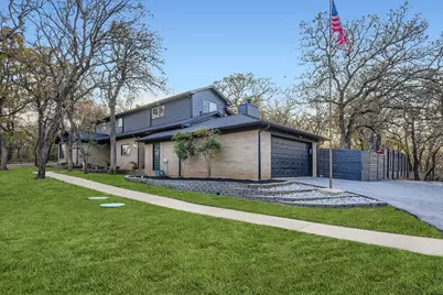 900 Pioneer Circle E, Argyle, TX 76226 - Photo 3