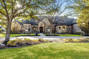 5455 Pebble Creek Dr, Celina, TX 75078 - Photo 3