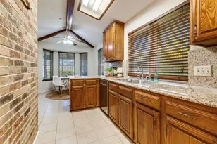 12915 Chandler Dr, Dallas, TX 75243 - Photo 9