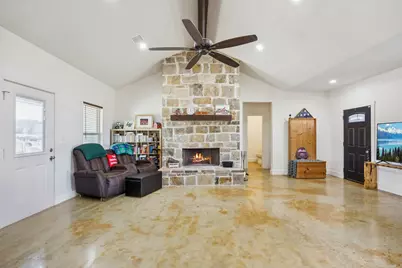 1084 Justin Drive, Springtown, TX 76082 - Photo 3