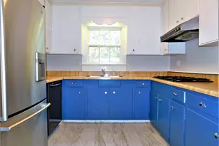 2412 N Carroll Blvd, Denton, TX 76201 - Photo 11