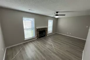 3840 Scarsdale Ln, Dallas, TX 75227 - Photo 3