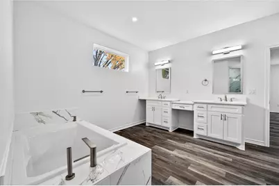 1809 Bluebonnet Avenue, Denison, TX 75020 - Photo 23