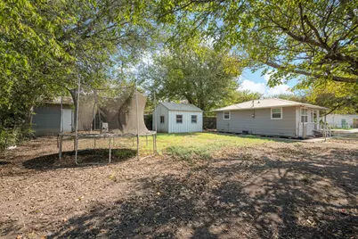 412 W Godley Avenue, Godley, TX 76044 - Photo 23