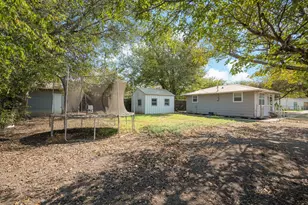 412 W Godley Ave, Godley, TX 76044 - Photo 23