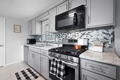 412 W Godley Avenue, Godley, TX 76044 - Photo 13