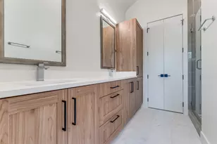 5609 Live Oak St, Dallas, TX 75206 - Photo 11