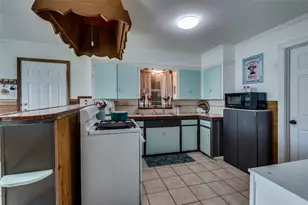 5732 Monterrey Dr, Fort Worth, TX 76112 - Photo 17