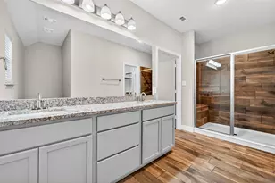 627 N Preston Ave, Van Alstyne, TX 75495 - Photo 15