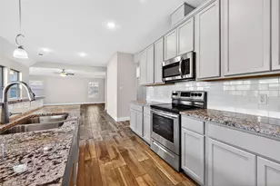 627 N Preston Ave, Van Alstyne, TX 75495 - Photo 17