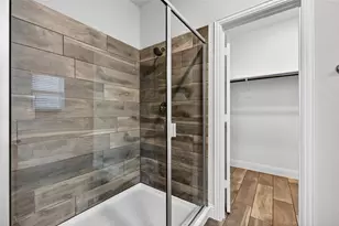 627 N Preston Ave, Van Alstyne, TX 75495 - Photo 11