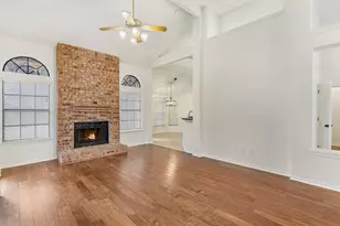 702 Giltin Ct, Arlington, TX 76006 - Photo 7