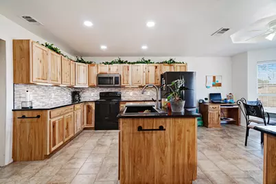 214 1501 Spur, Deport, TX 75435 - Photo 9