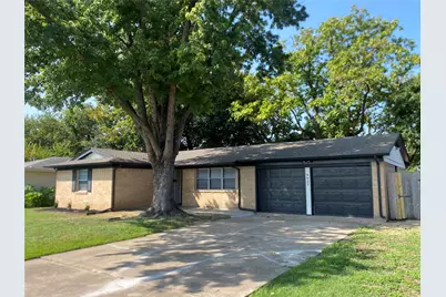 4927 Eastgate Circle, Dallas, TX 75216 - Photo 3