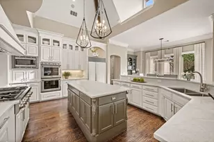 6801 Westmont Dr, Colleyville, TX 76034 - Photo 3