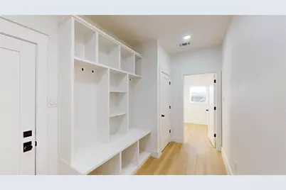 9228 Sunrise Drive, Fort Worth, TX 76134 - Photo 23