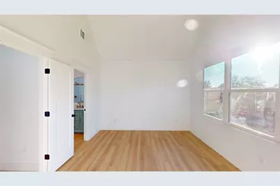 9228 Sunrise Drive, Fort Worth, TX 76134 - Photo 11