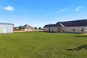 11550 Hill Country Cir, Ponder, TX 76259 - Photo 31
