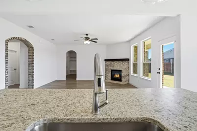 11701 Blackfoot Court, Godley, TX 76044 - Photo 15