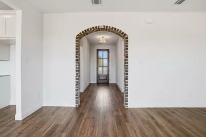 11701 Blackfoot Court, Godley, TX 76044 - Photo 9