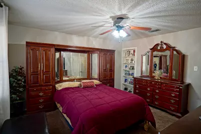 152 County Road 45850, Blossom, TX 75416 - Photo 9