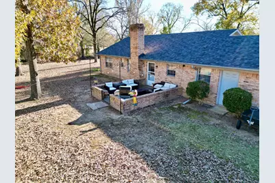 152 County Road 45850, Blossom, TX 75416 - Photo 17