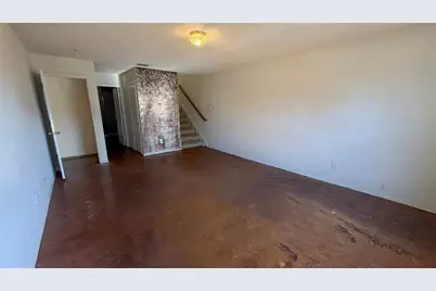 7105 Lake Roberts Way, Arlington, TX 76002 - Photo 11