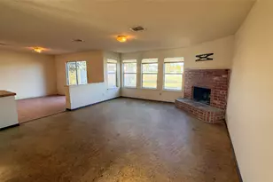 7105 Lake Roberts Way, Arlington, TX 76002 - Photo 5