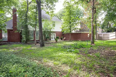 8312 Thorncrest Court, North Richland Hills, TX 76182 - Photo 33