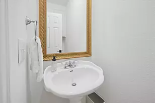 8312 Thorncrest Ct, North Richland Hills, TX 76182 - Photo 13