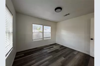 2019 Summer Avenue, Waco, TX 76708 - Photo 15