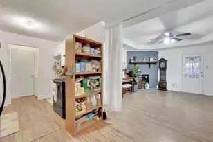 5916 Tinsley Dr, Arlington, TX 76017 - Photo 7