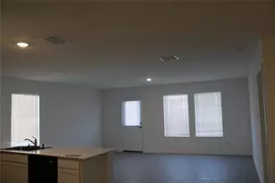 4048 Arklow St, Crowley, TX 76036 - Photo 5