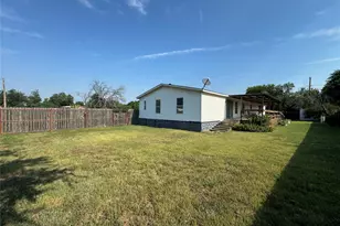 1301 Spring Rd, Ranger, TX 76470 - Photo 31