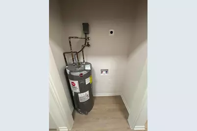 4800 W Lovers Lane #212, Dallas, TX 75209 - Photo 5