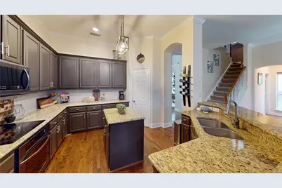 1747 Ivy Lane, Carrollton, TX 75007 - Photo 7