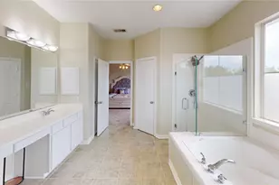 1747 Ivy Ln, Carrollton, TX 75007 - Photo 13