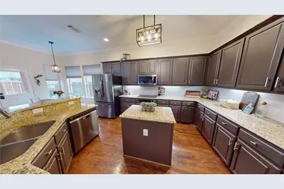 1747 Ivy Lane, Carrollton, TX 75007 - Photo 9