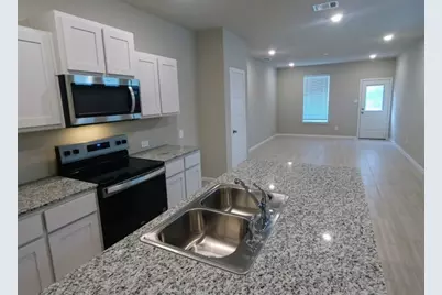 3013 Pecan Farm Lane, Fort Worth, TX 76140 - Photo 7