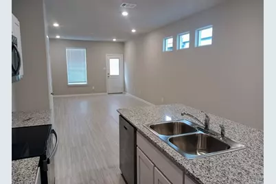 3013 Pecan Farm Lane, Fort Worth, TX 76140 - Photo 5