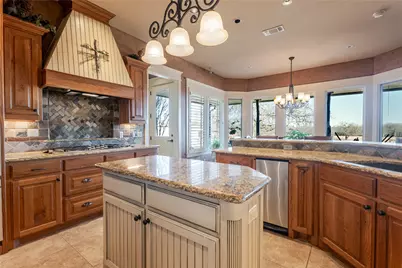 11918 Riek Road, Krum, TX 76249 - Photo 9