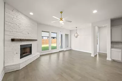 2608 Lila, Burleson, TX 76028 - Photo 15