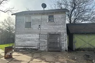 1607 Elizabeth Ave, Wichita Falls, TX 76301 - Photo 5