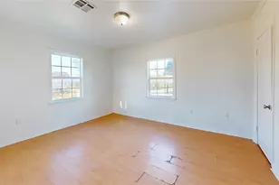 2021 Gurley Ave, Waco, TX 76706 - Photo 5