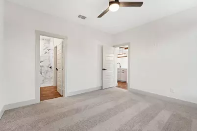 5901 S Lakeside Hills Court, Granbury, TX 76048 - Photo 23