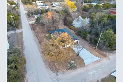 5901 S Lakeside Hills Court, Granbury, TX 76048 - Photo 31