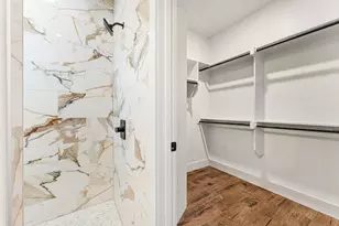 5901 S Lakeside Hills Ct, Granbury, TX 76048 - Photo 25