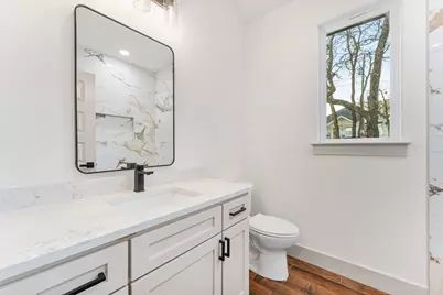 5901 S Lakeside Hills Court, Granbury, TX 76048 - Photo 9