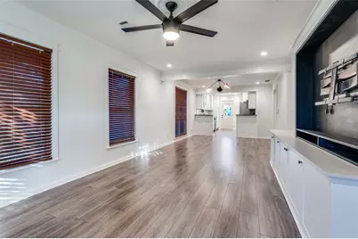 2827 Catherine Street, Dallas, TX 75211 - Photo 3